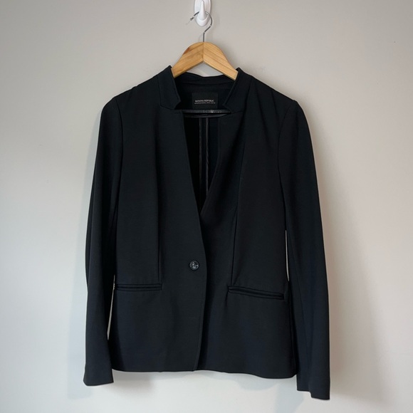 Banana Republic Unstructured Stretch Ponte Blazer in Black 4 - Picture 7 of 16